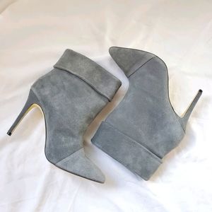 Steve Madden Grey Suede Siletto Cuffed Ankle Boots